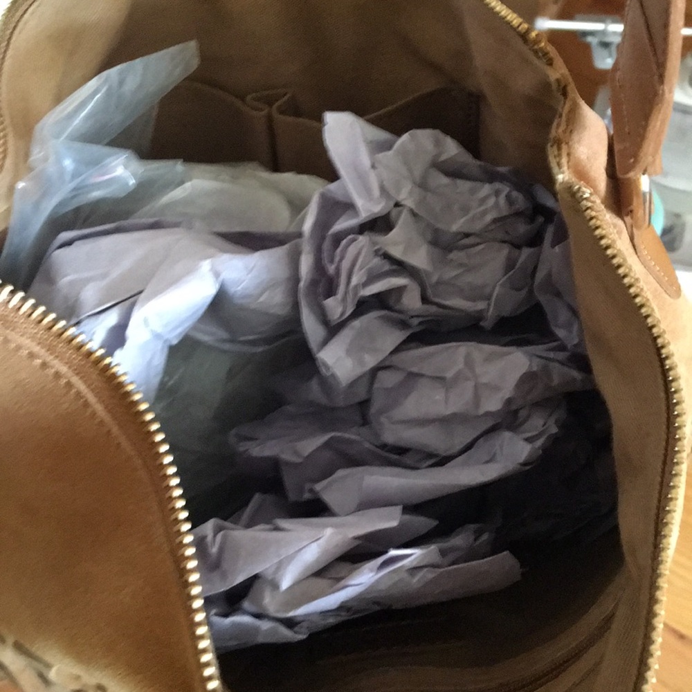 Purse - Picture 2 of 6